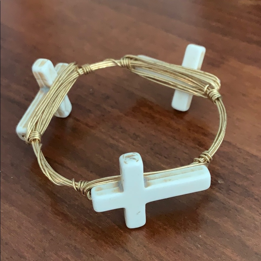 Gold wire cross bracelet